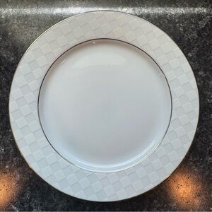 Nikko Cotillion Patra Elegant White Salad/Dessert Plate‎ Set of 4